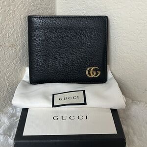 Gucci Double G Logo Leather Bifold Wallet